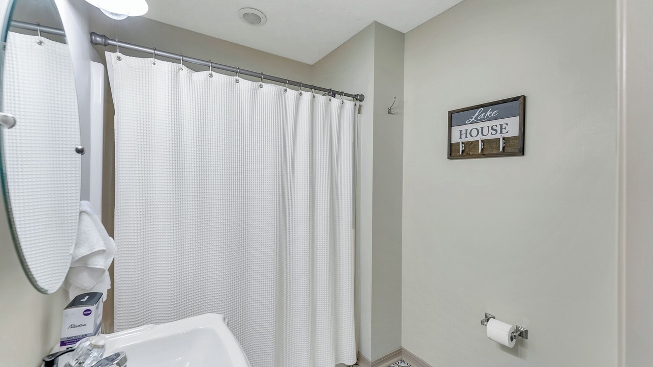 Photo of Bathroom in Trimble