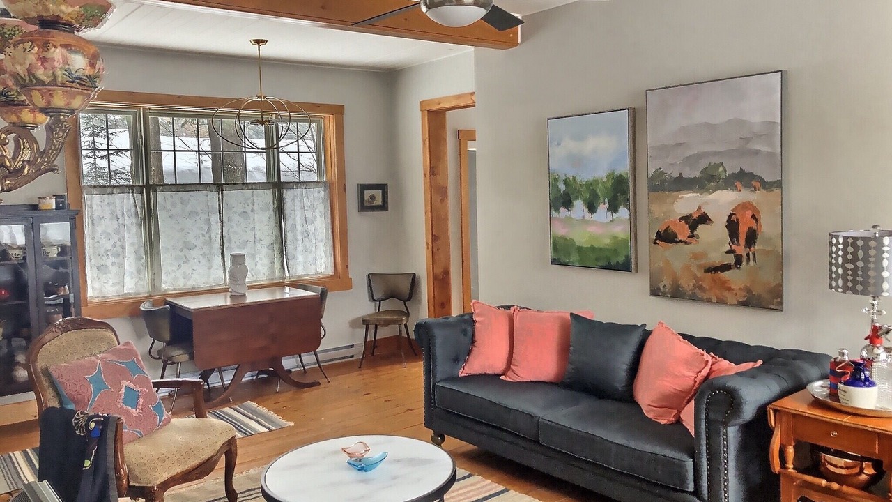 Photo of Livingroom in Rawdon