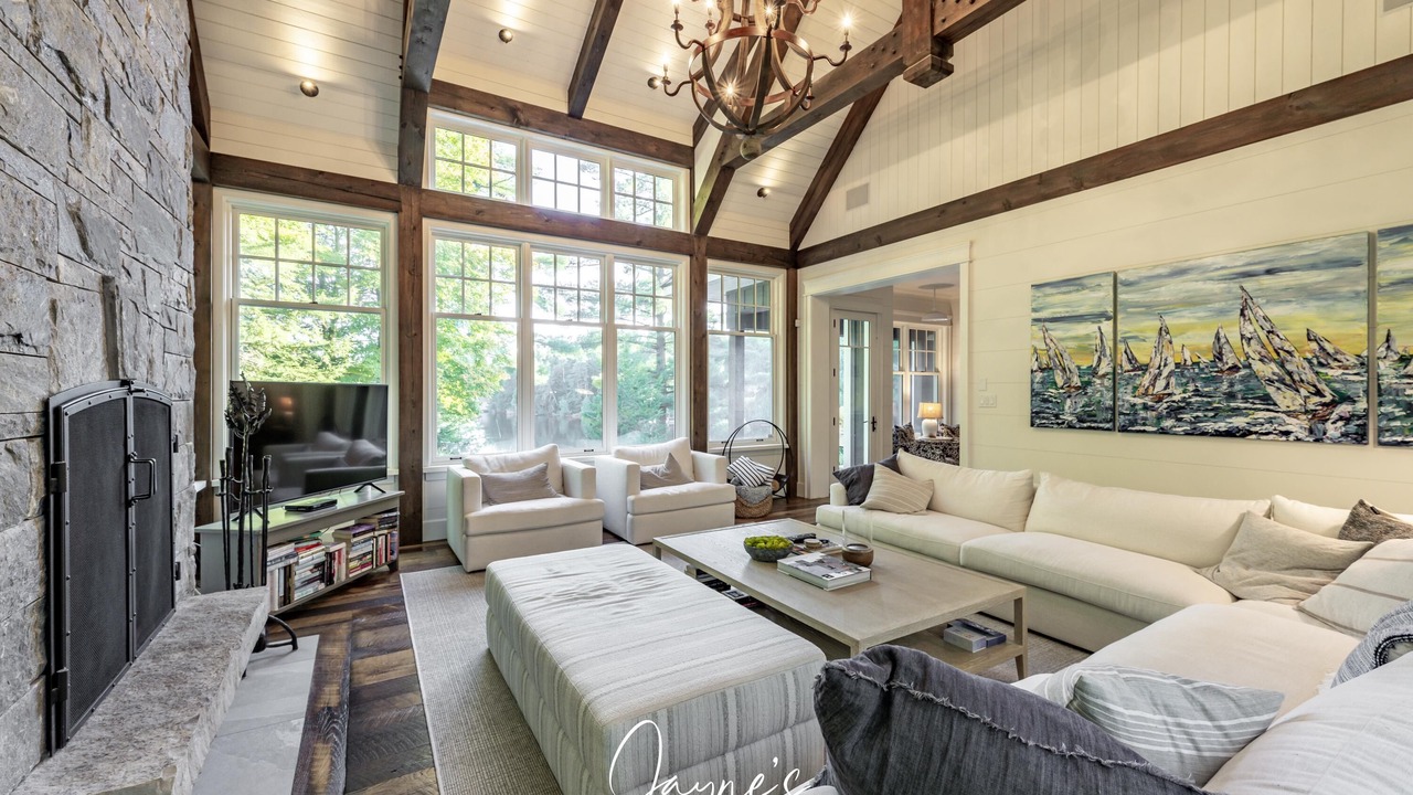 Photo of Livingroom in Seguin