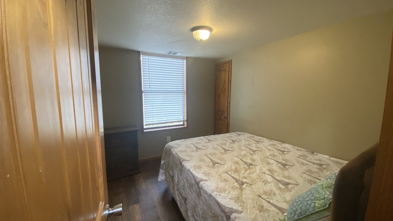 Photo of Bedroom in Cleveland