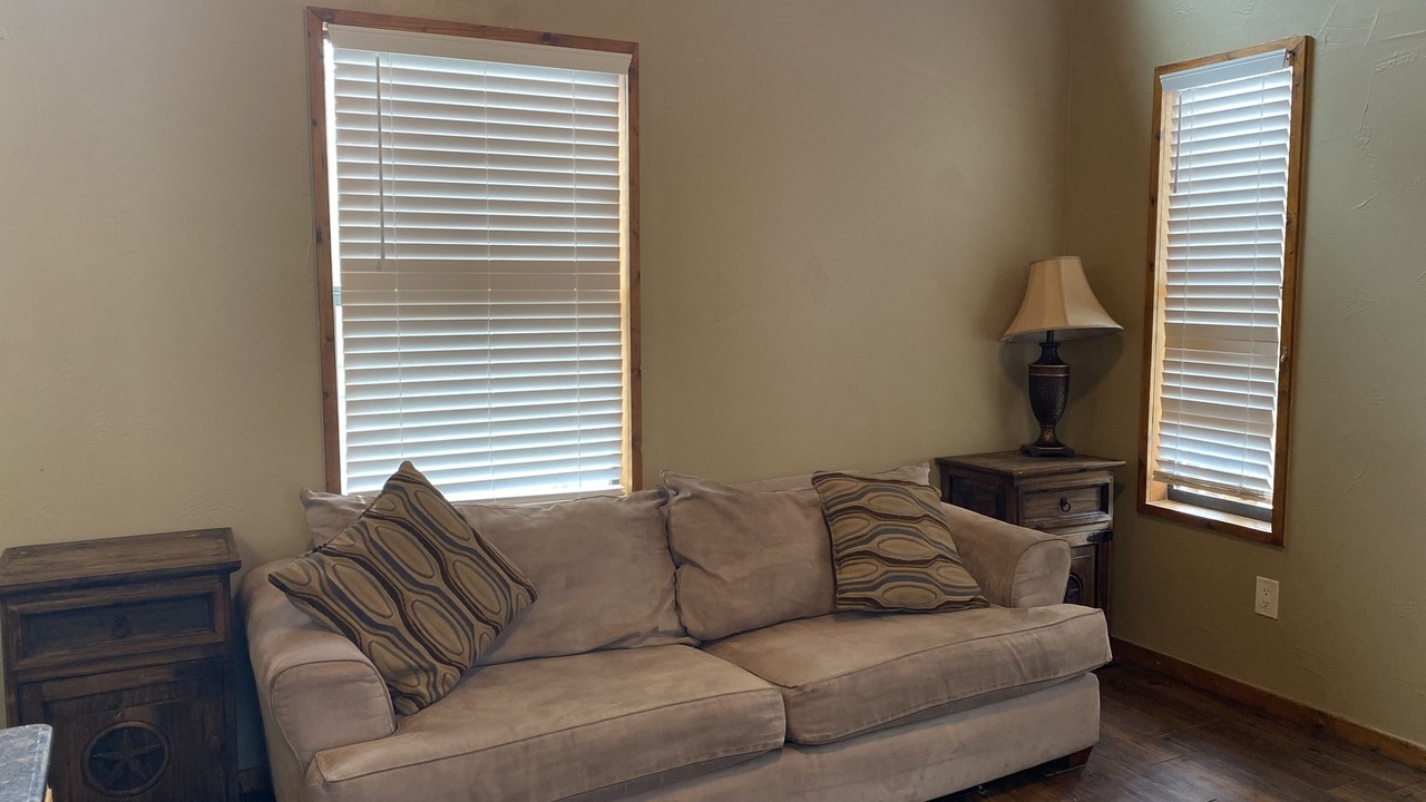 Photo of Livingroom in Cleveland