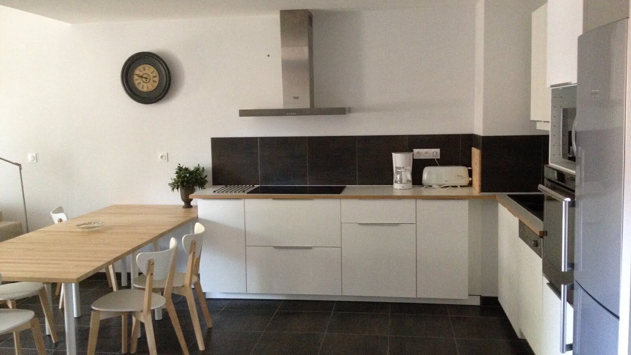 Photo of Kitchen in Saint-Genis
