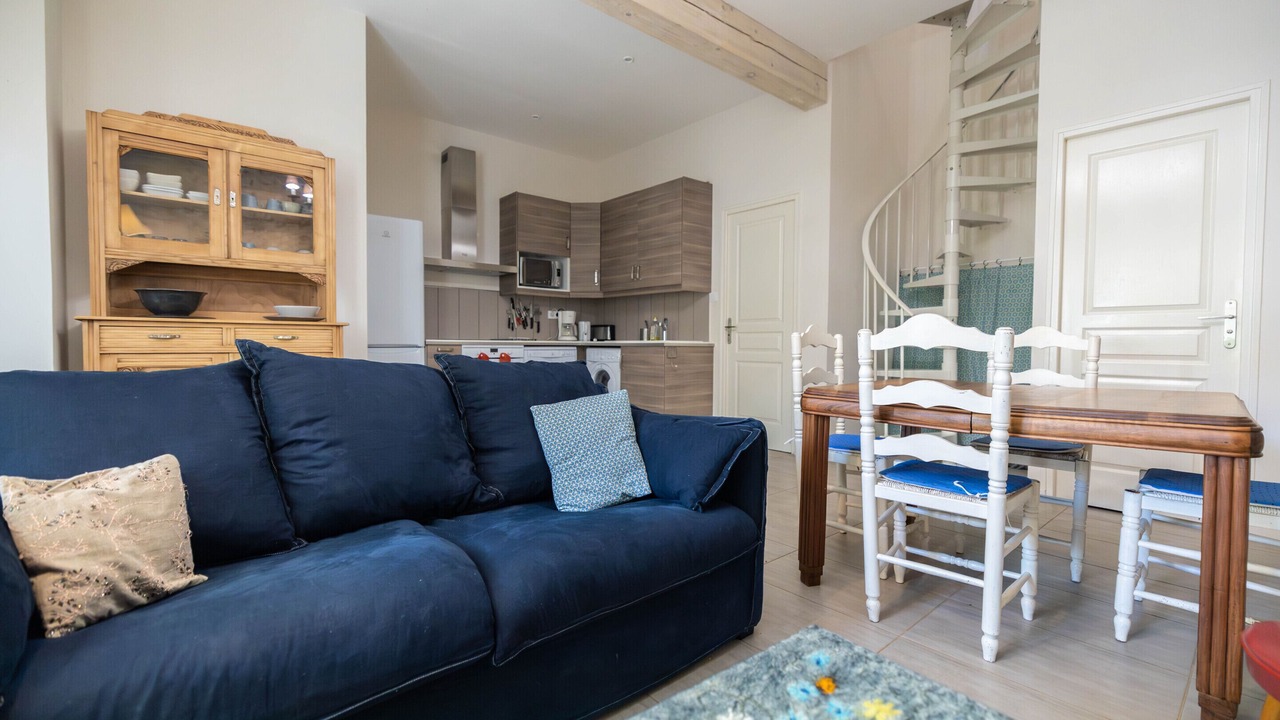 Photo of Livingroom in Saint-Genis