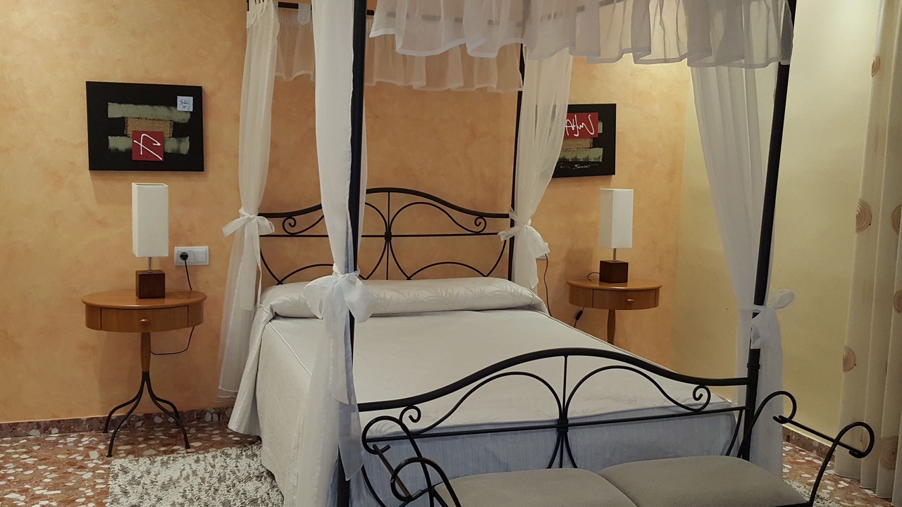 Photo of Bedroom in Ayora