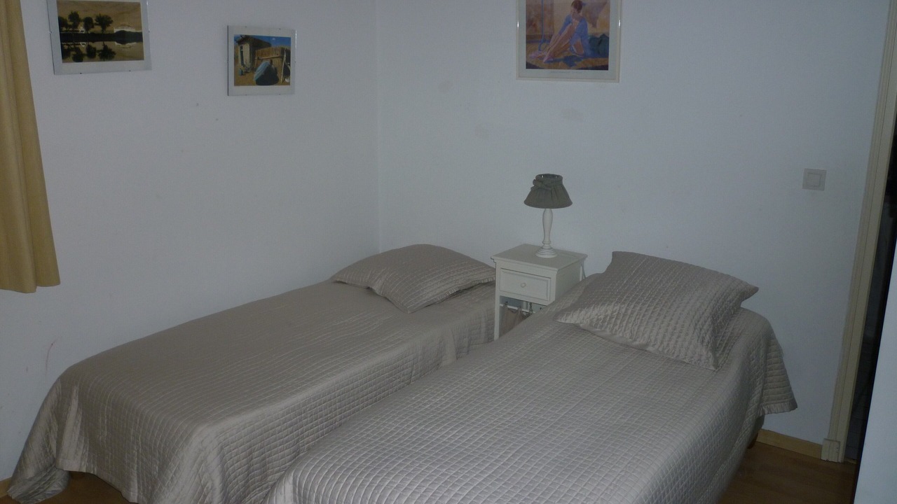 Photo of Bedroom in Eyguians
