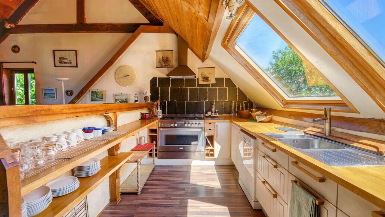 Photo of Others in Ferce