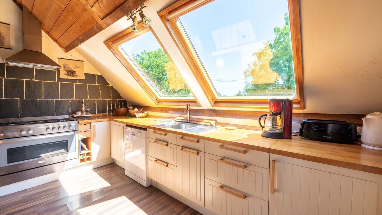 Photo of Others in Ferce