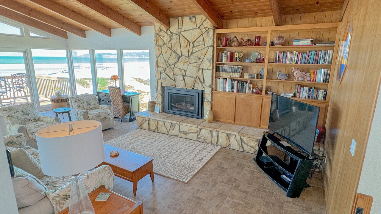 Photo of Livingroom in Oceano