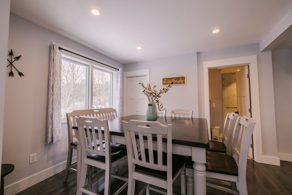 Photo of Bedroom in Hall Quarry