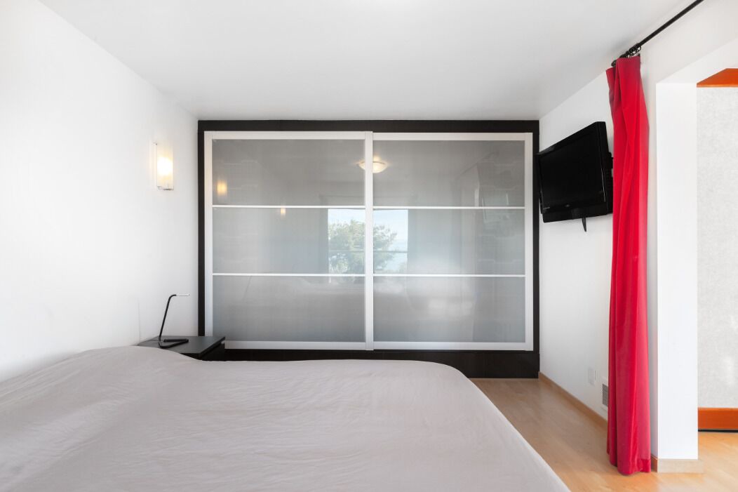 Photo of Bedroom in Point Richmond