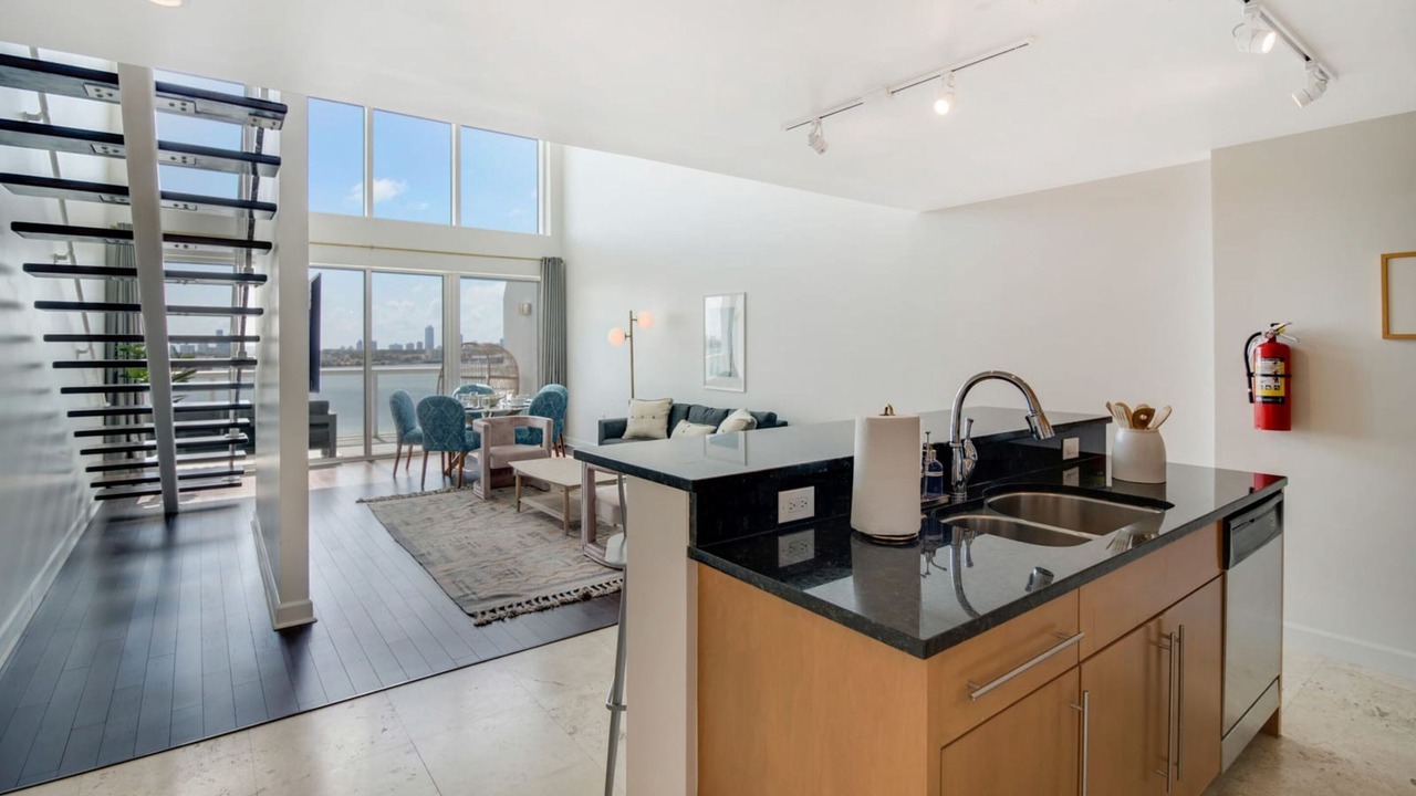 Photo of Kitchen in North Bay Village