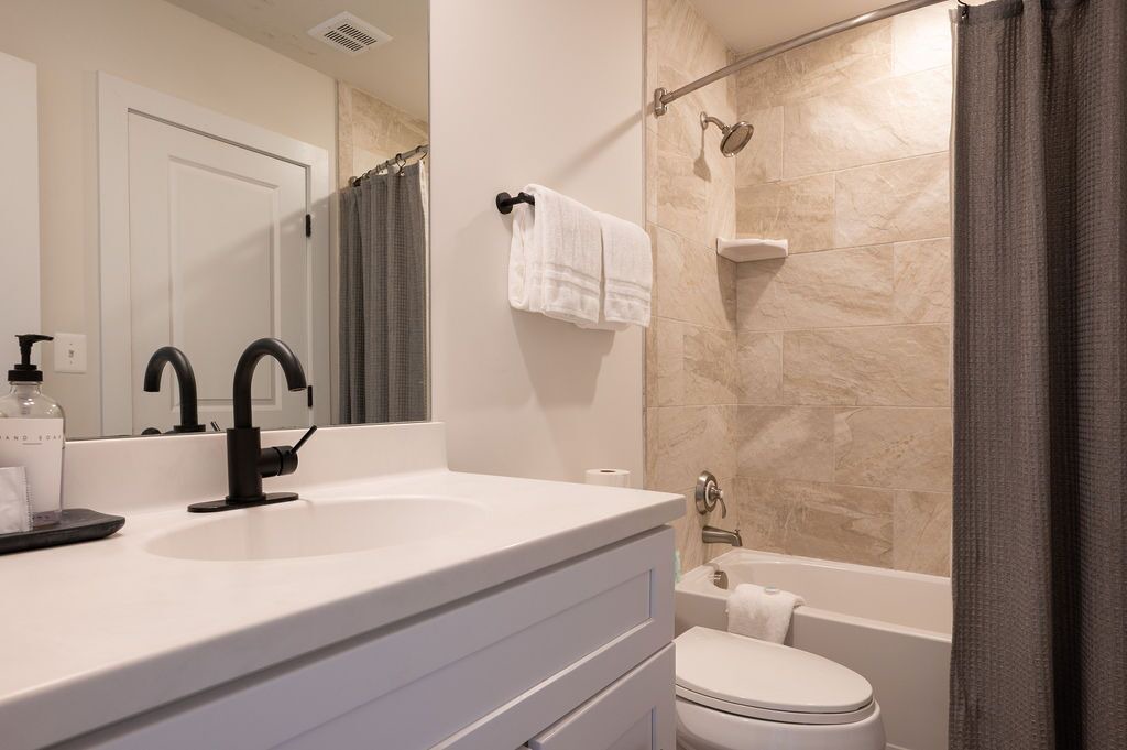 Photo of Bathroom in Batesville