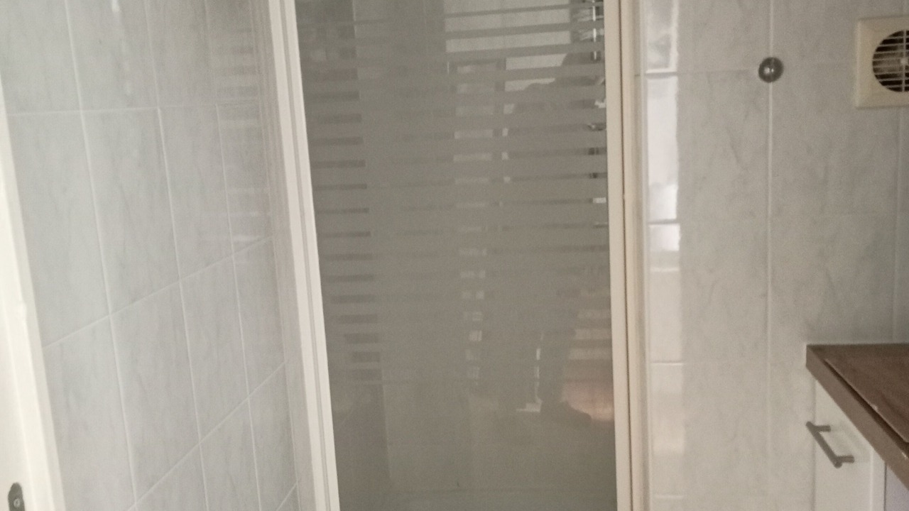 Photo of Bathroom in Guenin