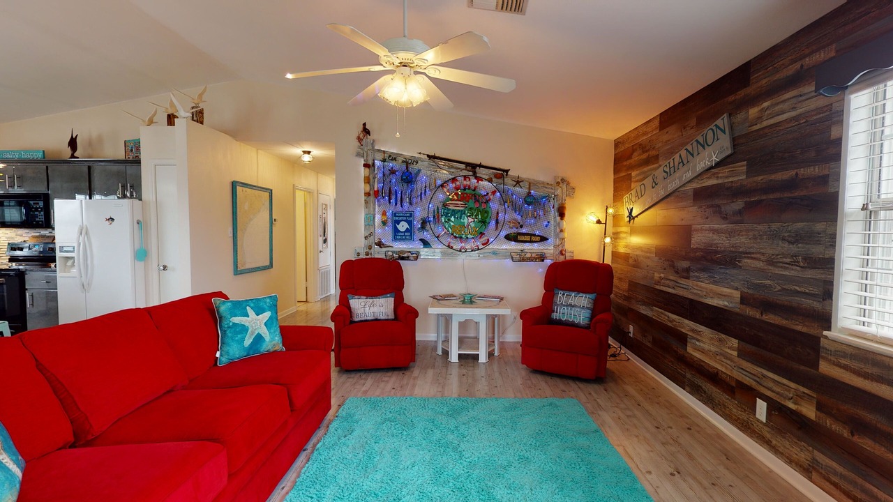 Photo of Livingroom in Leeward Sands