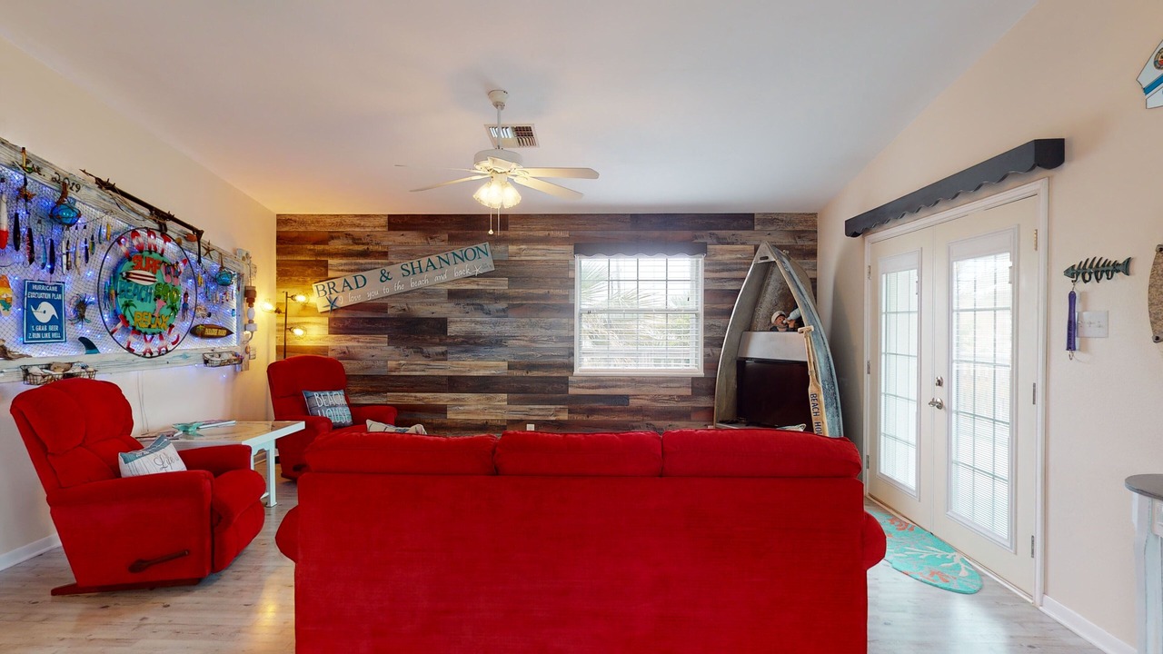 Photo of Livingroom in Leeward Sands