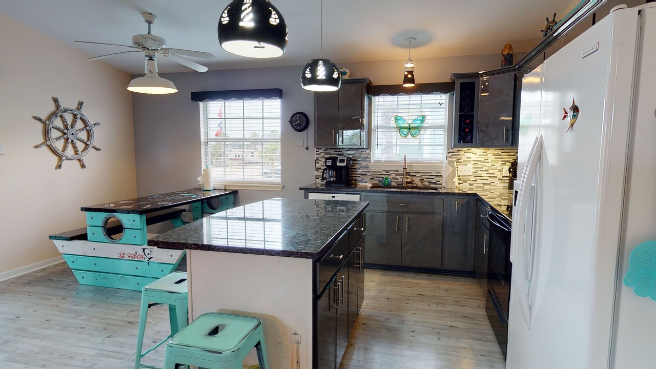 Photo of Kitchen in Leeward Sands