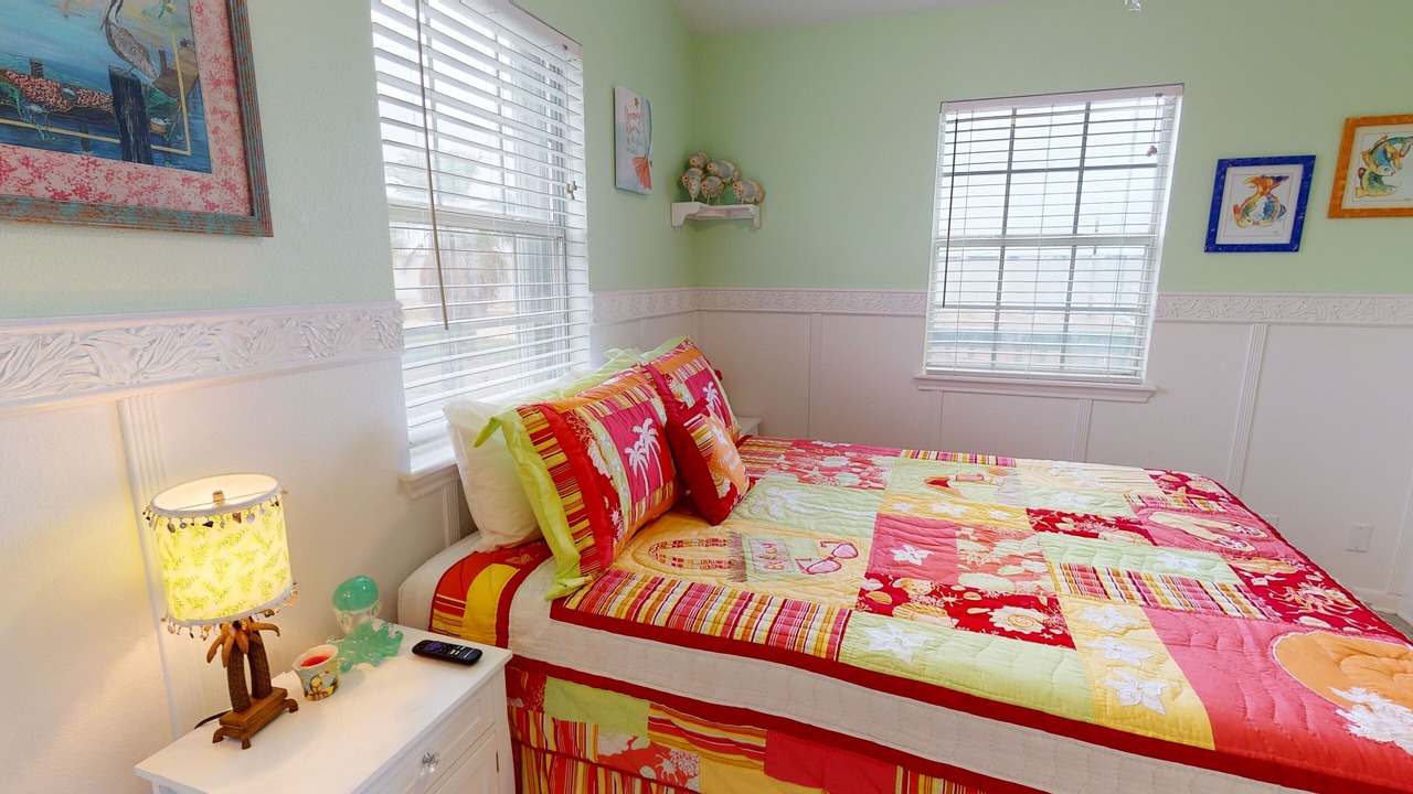 Photo of Bedroom in Leeward Sands