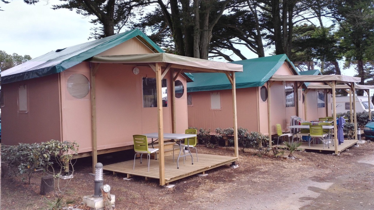 Photo of Bedroom in Saint-Michel-Chef-Chef