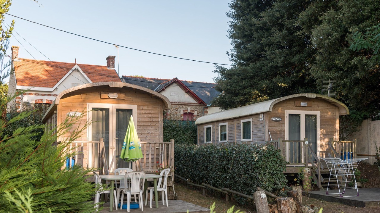 Photo of Patio Balcony in Saint-Michel-Chef-Chef
