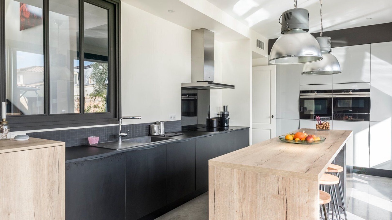 Photo of Kitchen in Lestonat - Monsejour