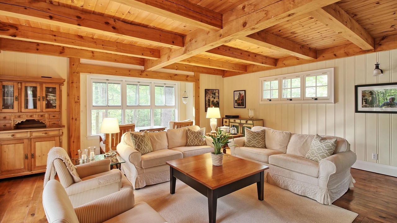 Photo of Bedroom in Gravenhurst