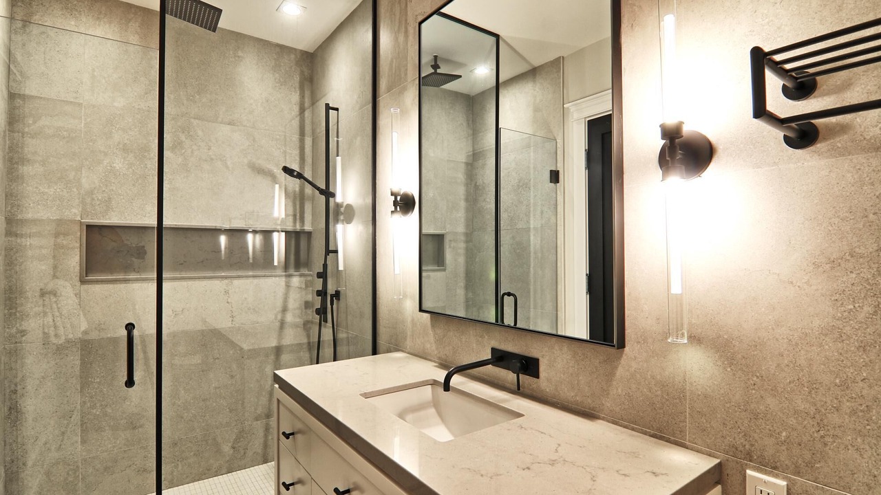 Photo of Bathroom in Muskoka Lakes