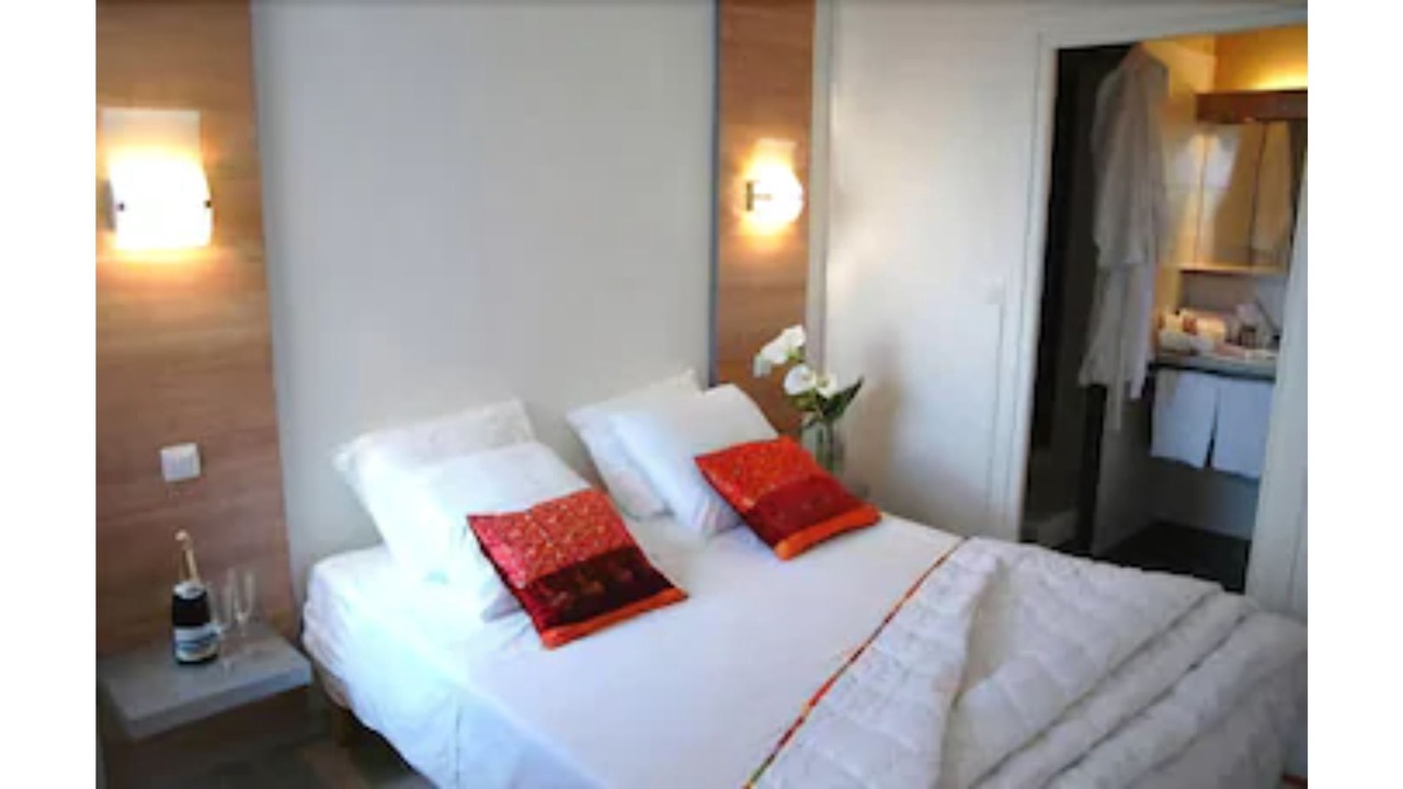 Photo of Bedroom in Naturist Village