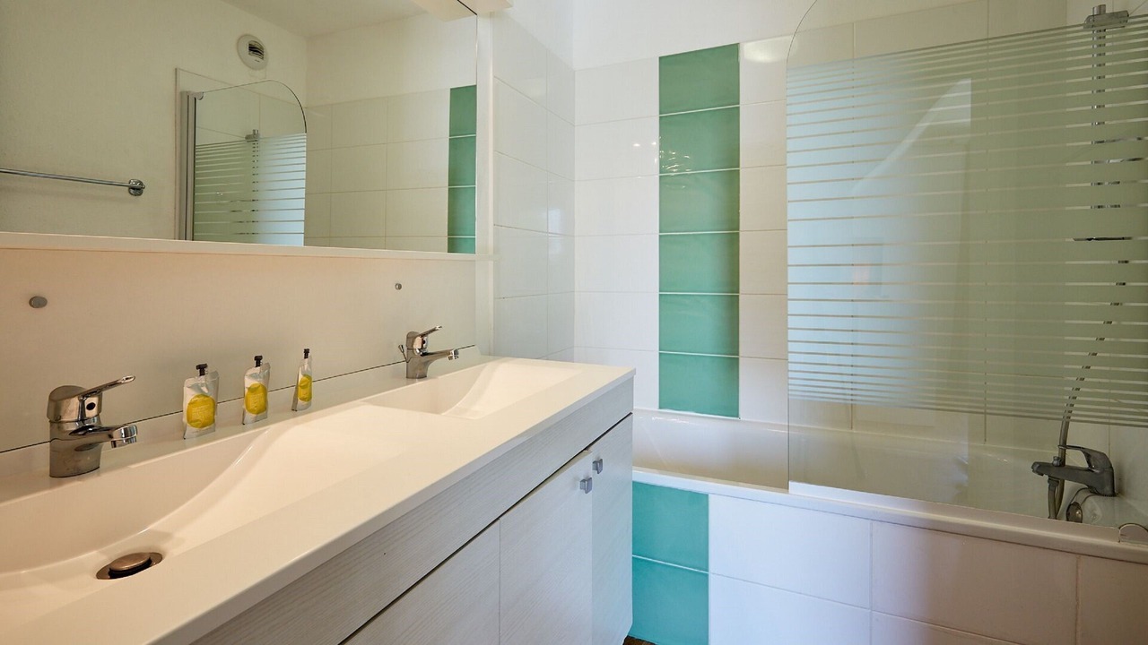 Photo of Bathroom in Auberville