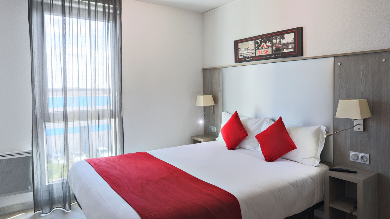 Photo of Bedroom in Colomiers