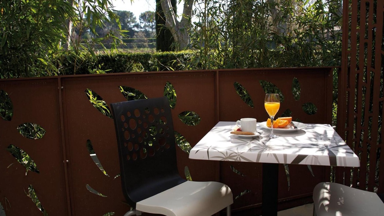 Photo of Patio Balcony in Millenaire