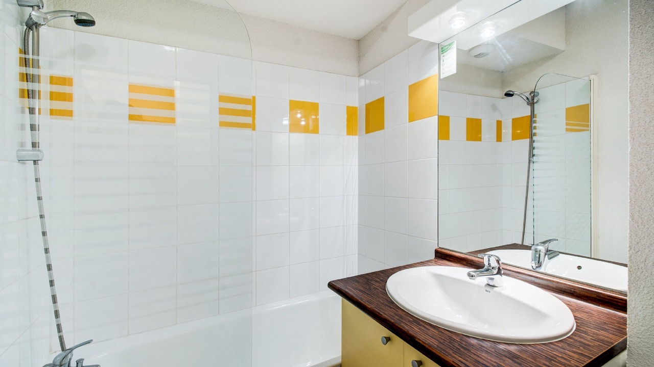 Photo of Bathroom in Bagneres-de-Luchon