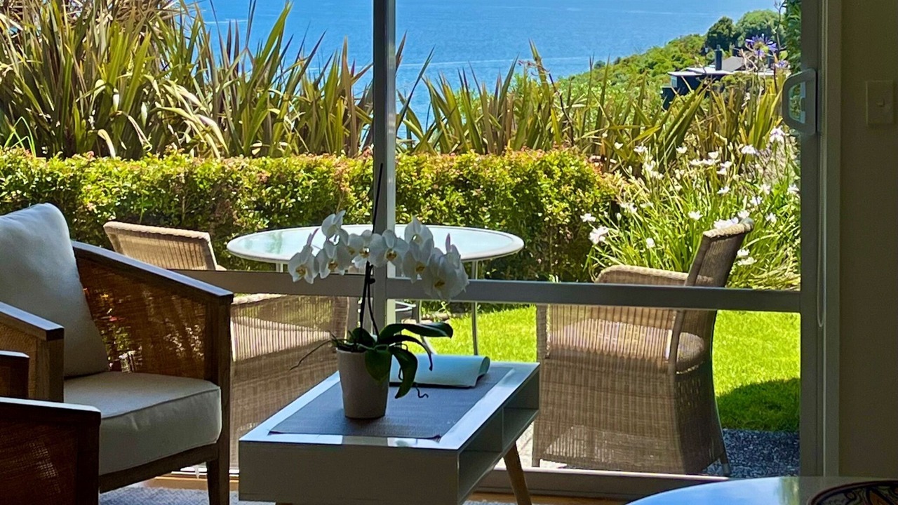 Photo of Livingroom in Oneroa