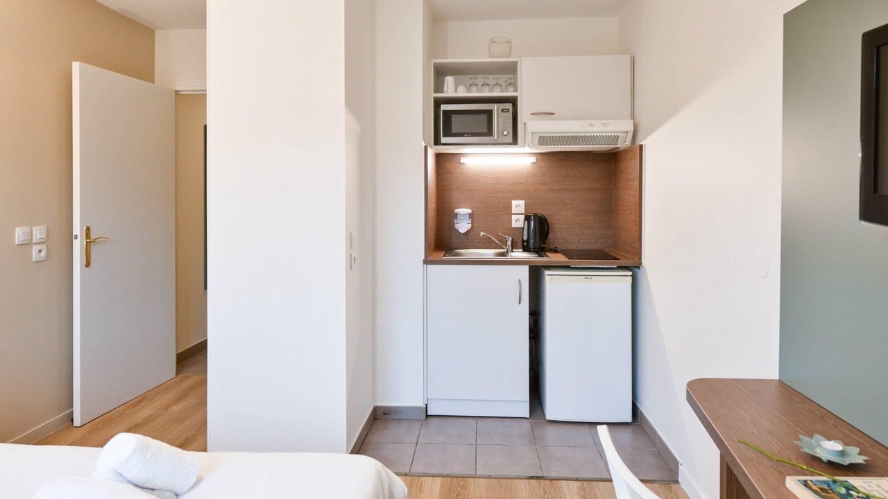 Photo of Bedroom in Saint-Cyr-l'Ecole