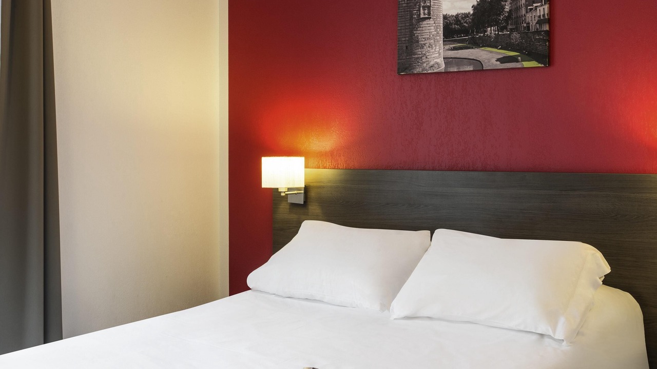 Photo of Bedroom in Talensac-Pont Morand