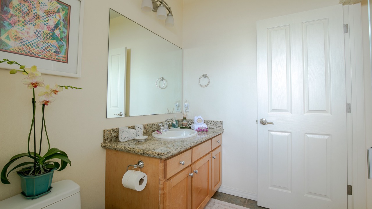 Photo of Bathroom in Kuau