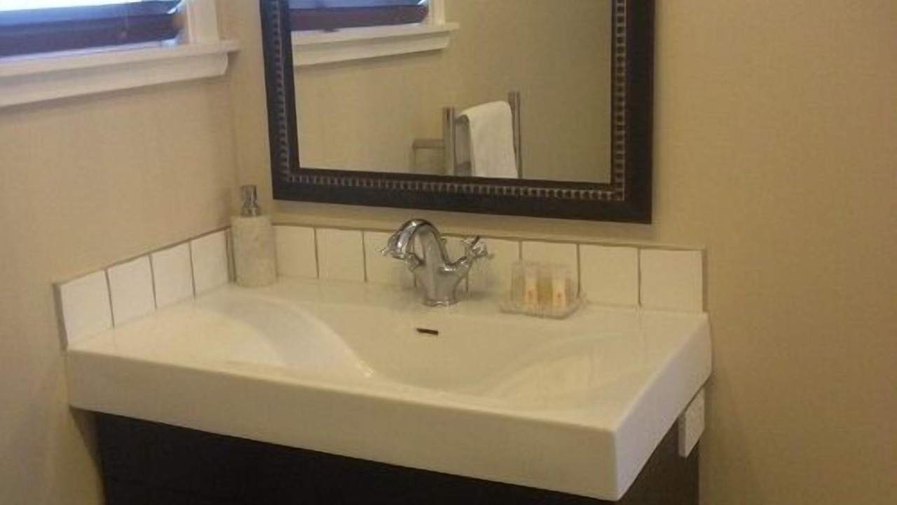 Photo of Bathroom in Leamington
