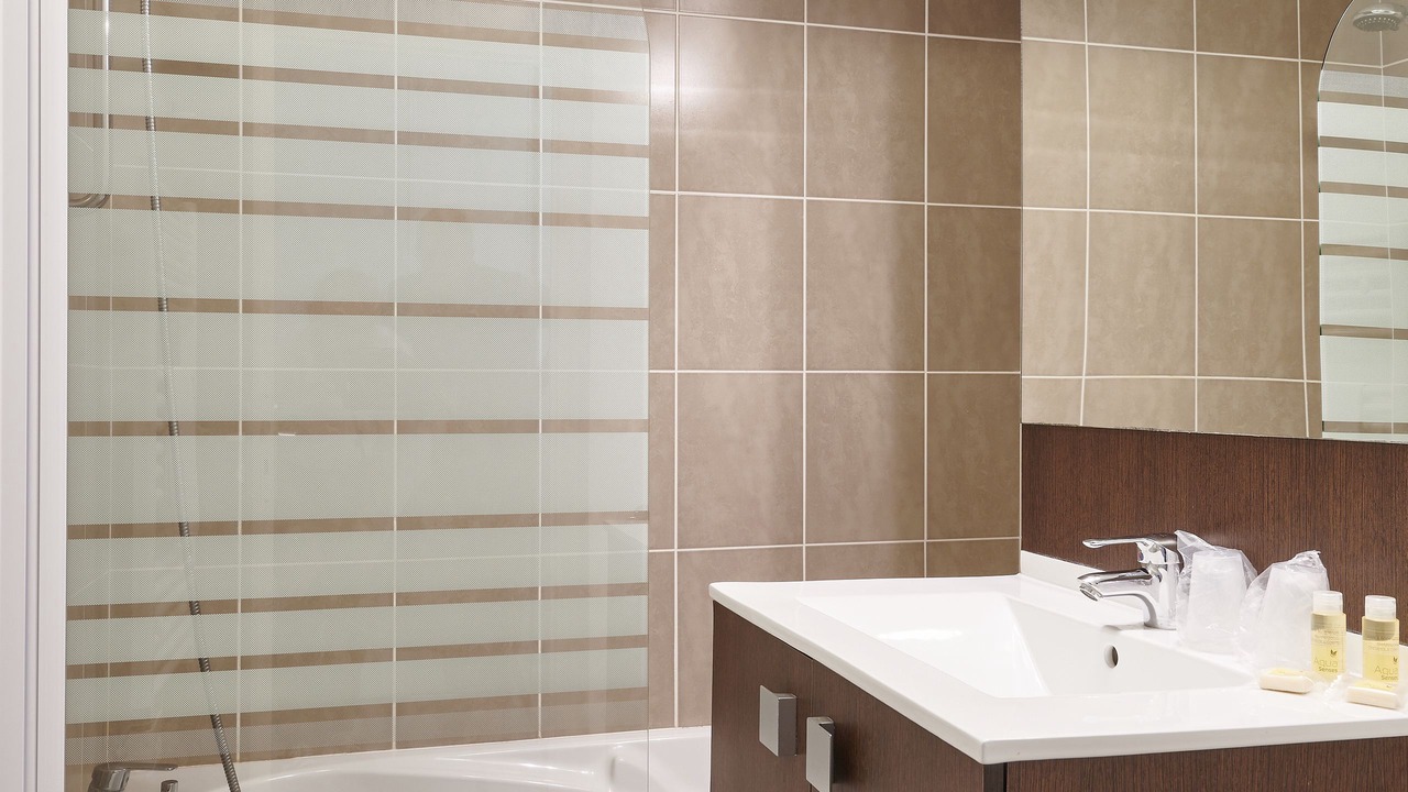 Photo of Bathroom in Benodet