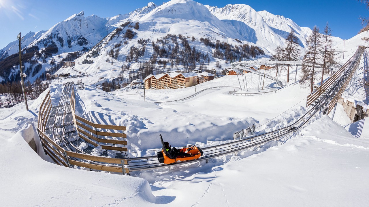 Photo of Others in Allos