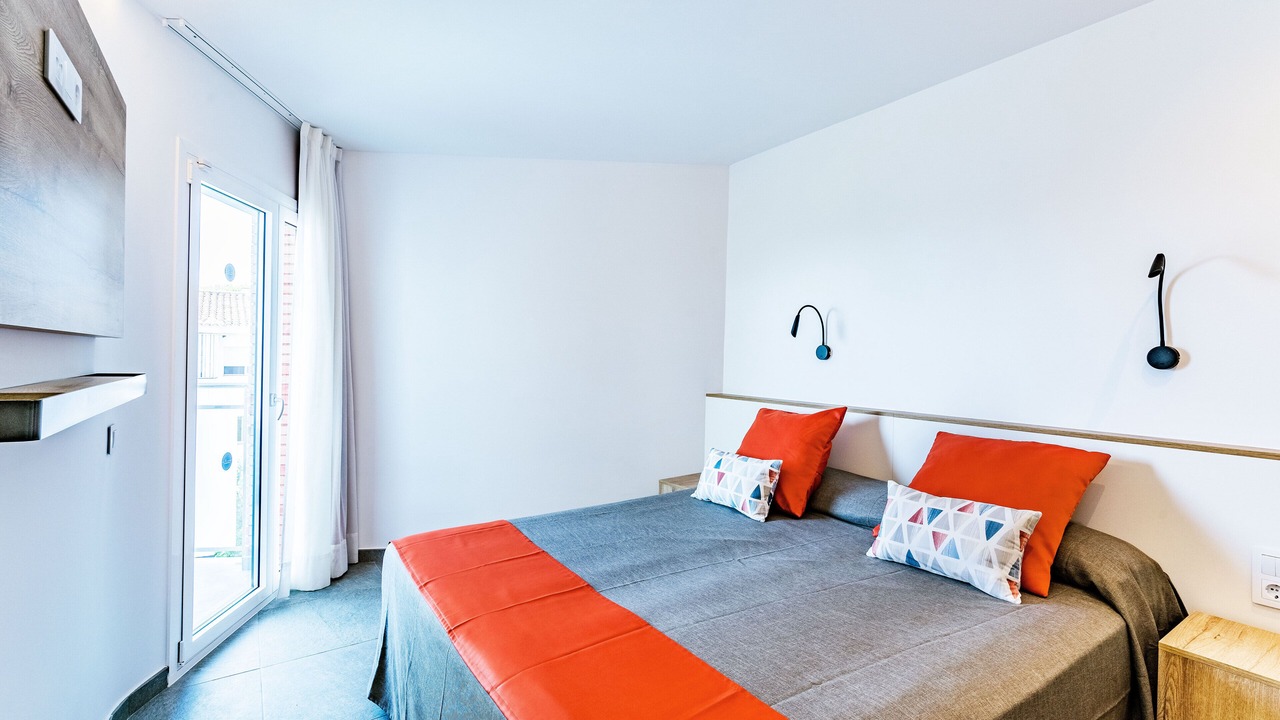 Photo of Bedroom in Passeig Maritim