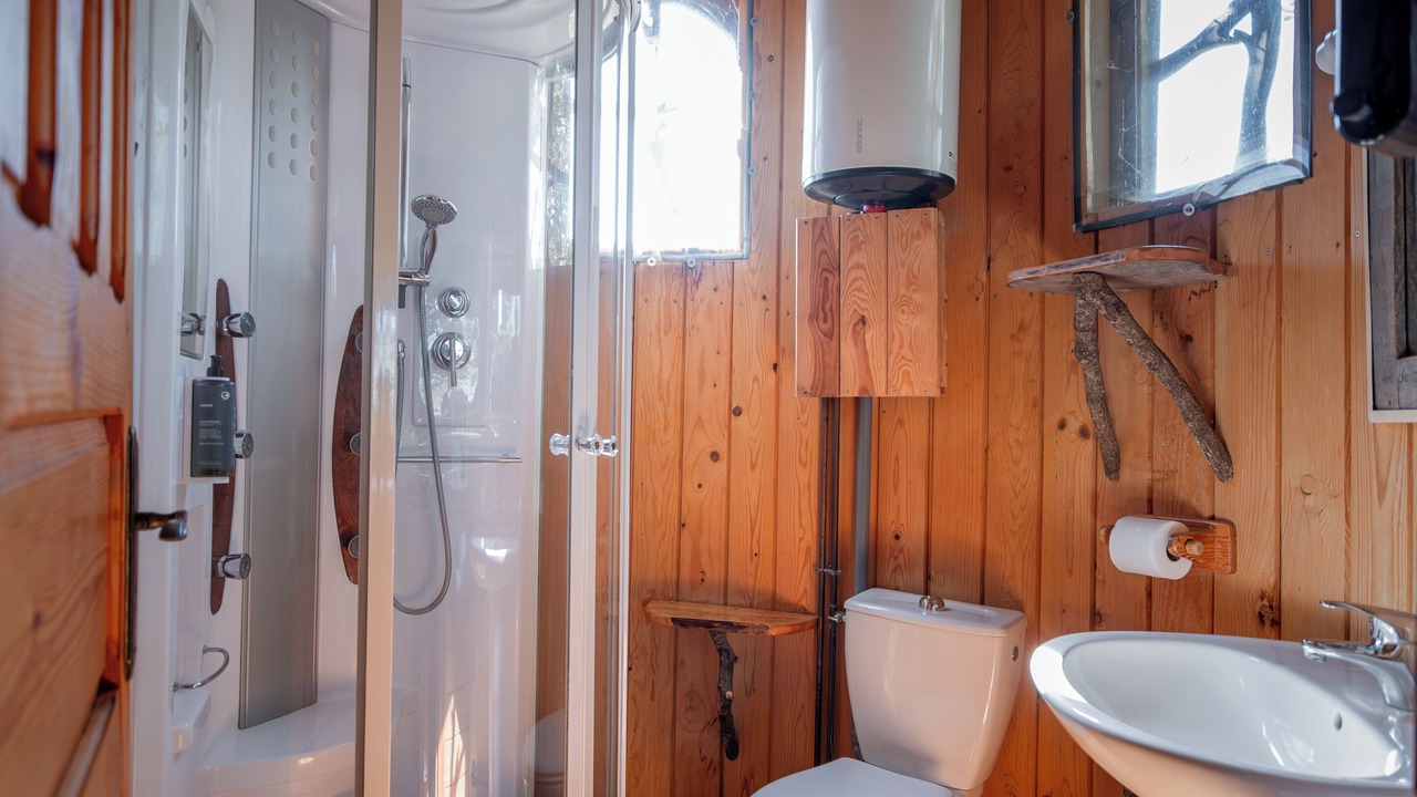 Photo of Bathroom in Dienne