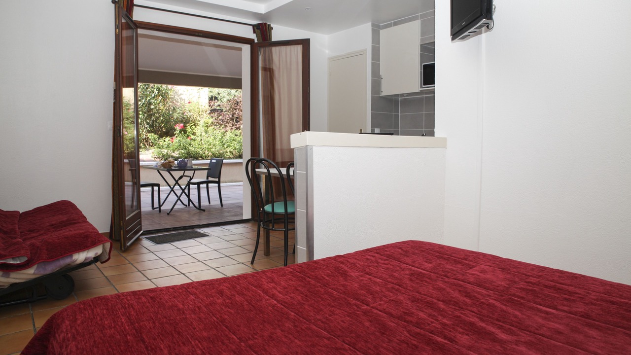 Photo of Bedroom in Villejuif