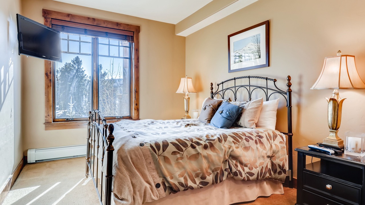 Photo of Bedroom in Breckenridge