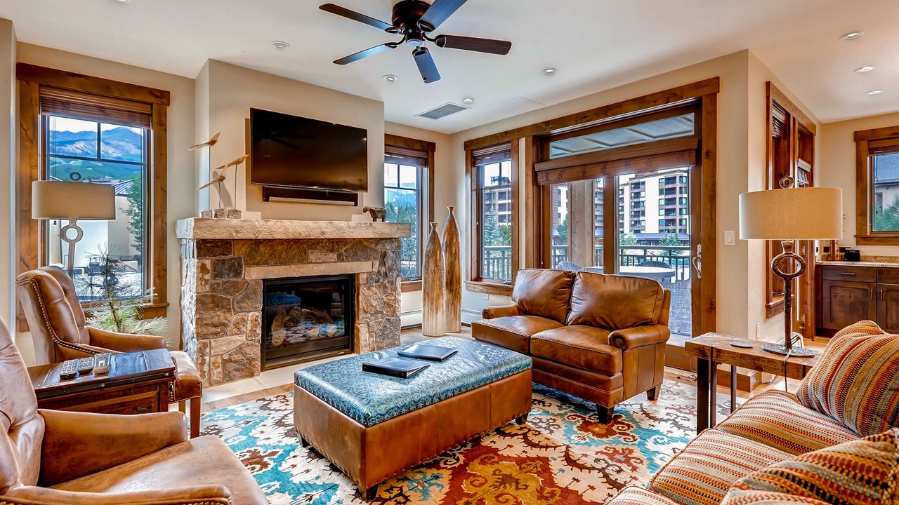 Photo of Livingroom in Breckenridge