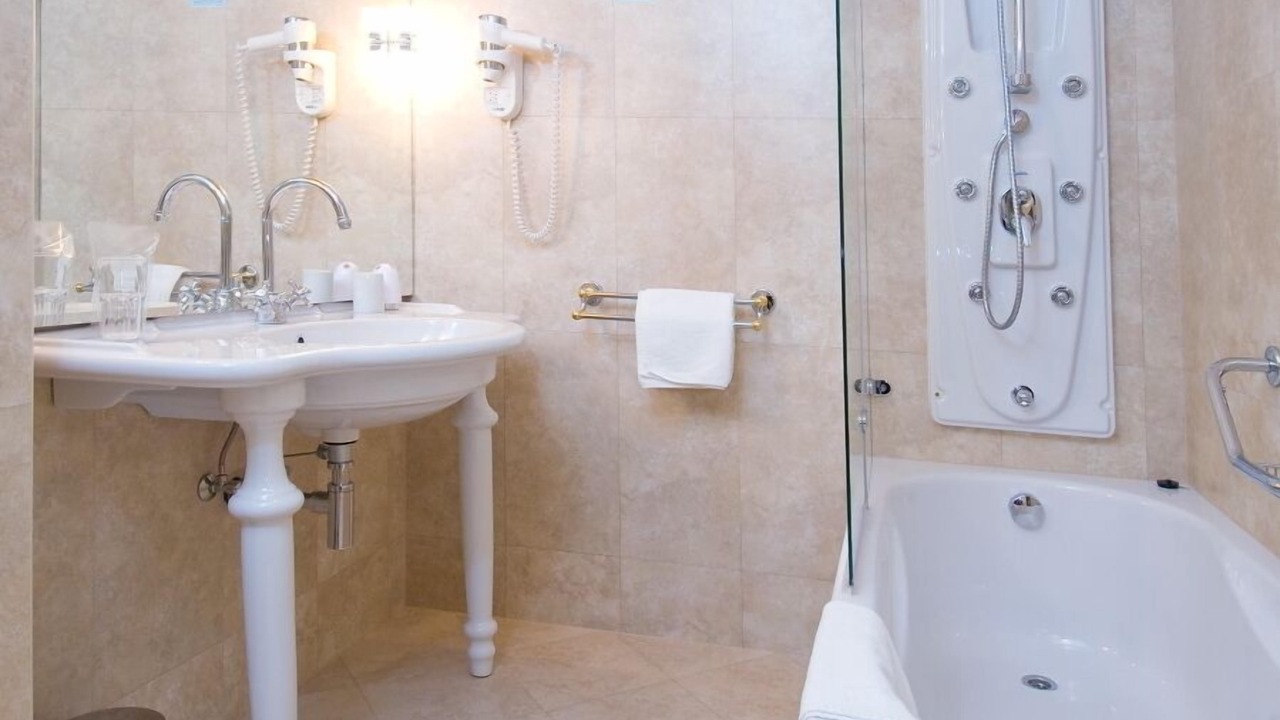 Photo of Bathroom in Brela