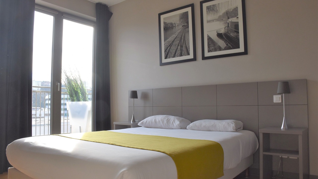 Photo of Bedroom in 9th Arrondissement