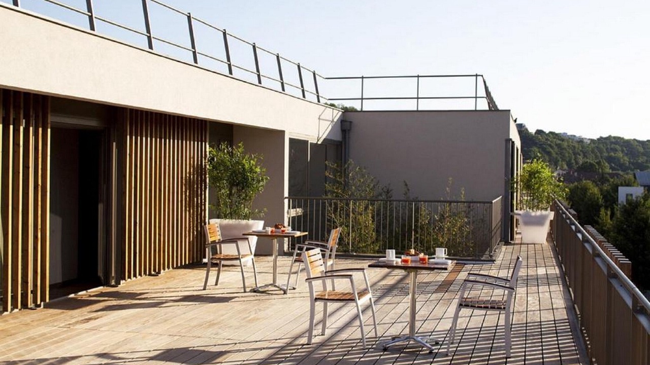 Photo of Patio Balcony in 9th Arrondissement