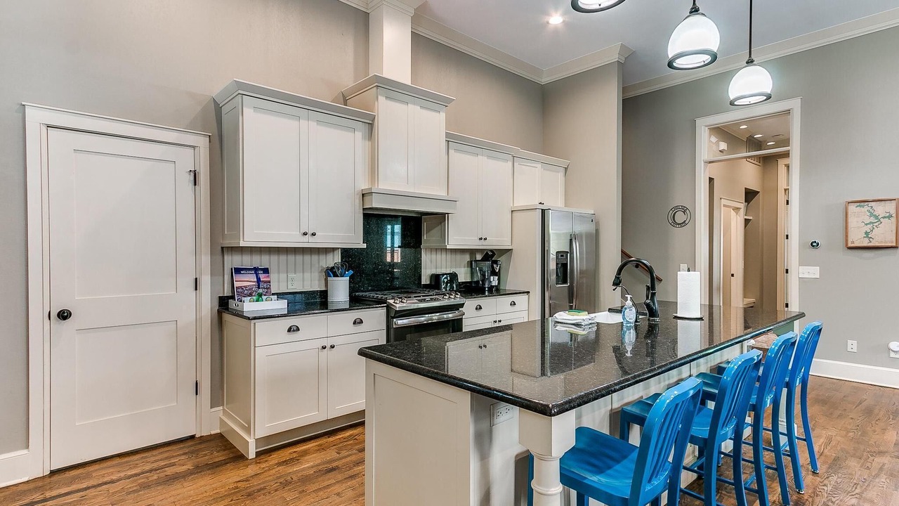 Photo of Kitchen in Carlton Landing