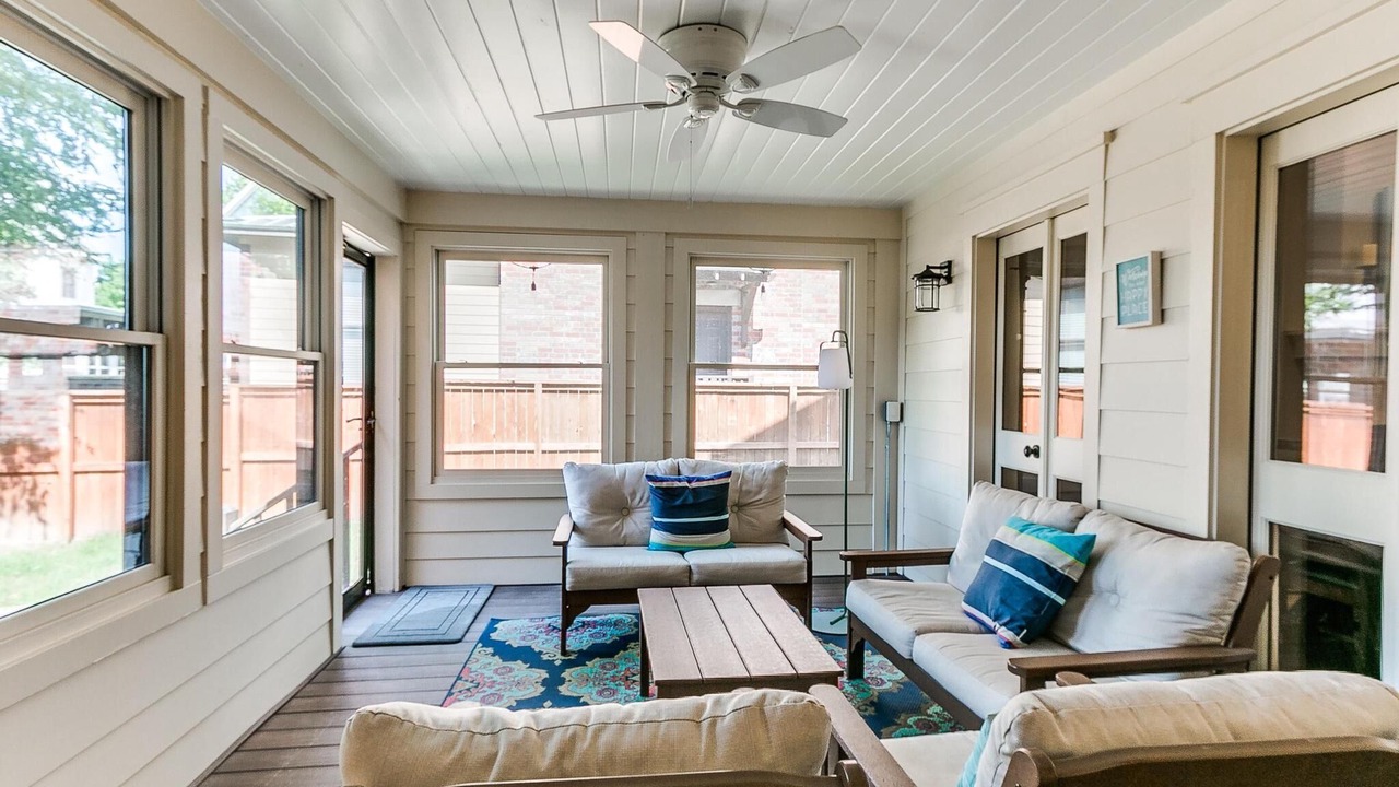 Photo of Livingroom in Carlton Landing