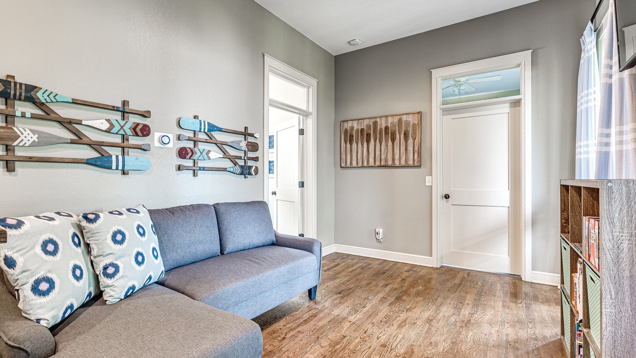 Photo of Livingroom in Carlton Landing