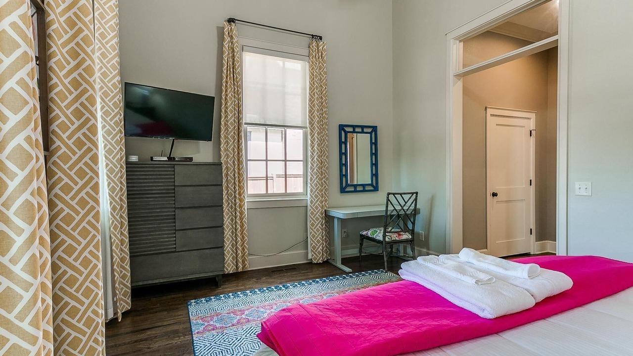 Photo of Bedroom in Carlton Landing